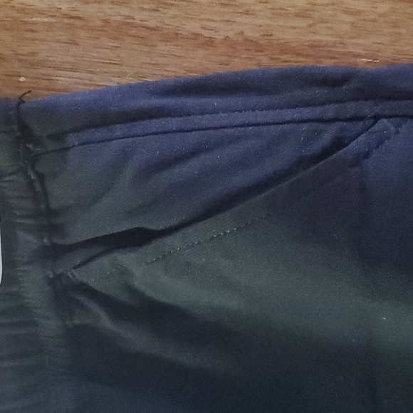 NWOT Venus Black Size Large Drawstring Waist Capri Pants - Picture 5 of 6